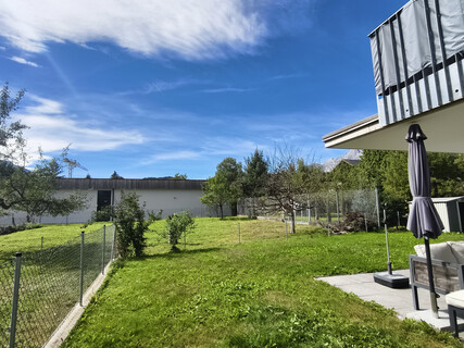 Exklusive 4-Zimmer-Gartenwohnung mit großzügiger Süd-West-Terrasse und Bergblick
