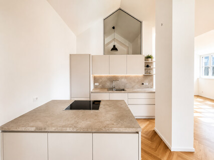 Einzigartiges City Penthouse mit Stil und Altbaucharme