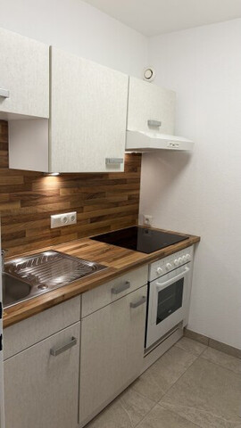 Moderne Garçonnière mit Balkon in Schwaz Innenstadt