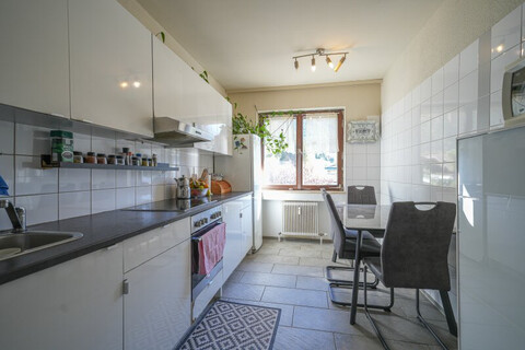 IHR neues Zuhause. Großzügige 5,5-Zimmer-Wohnung mit südseitiger Loggia