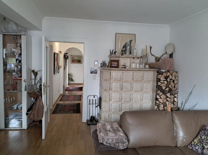 3-Zimmer-Wohnung mit Balkon, Lift und TG
