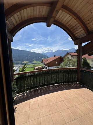 Wohntraum mit Weitblick: Hochwertiges Familienparadies mit Einliegerwohnung in Ellbögen