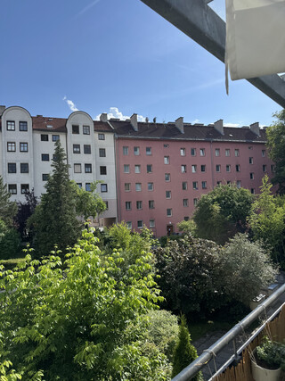 SONNENDURCHFLUTETES STADTJUWEL IN WILTEN INKL. TIEFGARAGENABSTELLPLATZ