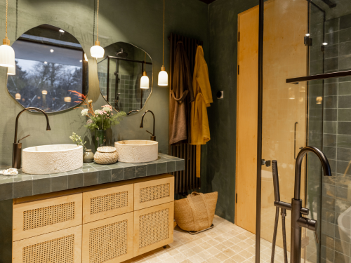 Wer an eine Umgestaltung oder Renovierung seines Badezimmers denkt, muss nicht immer das Bad komplett rausreißen.